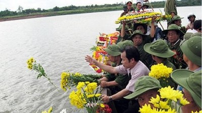 Quang Tri hosts requiem for fallen soldiers - ảnh 1